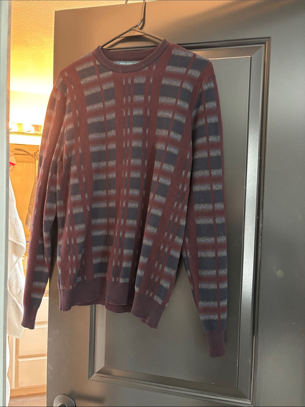 Perry Ellis Burgundy and Navy Plaid Crewneck Sweater
